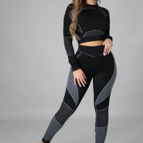 ACTIVEWEAR SET (NOT PART OF THE 2 FOR $15) - Picture 5 of 5